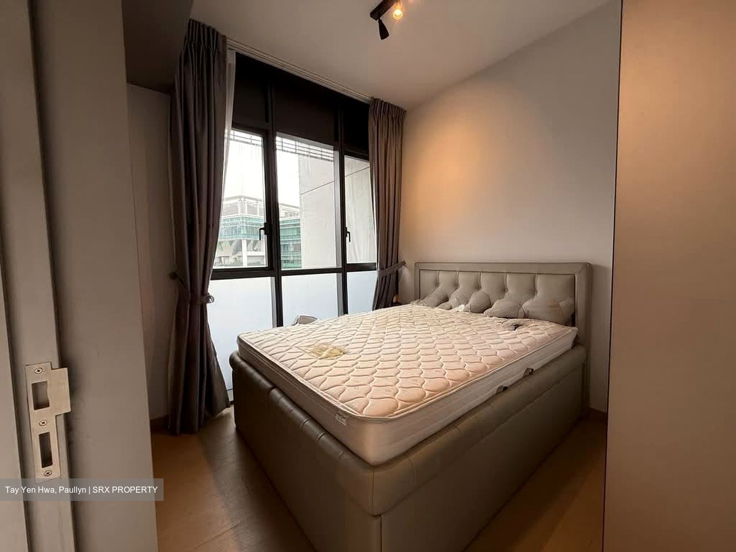 Haus On Handy (D9), Condominium #588581141